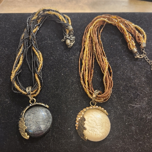 Pair Of Boho Black and Brown Pendant Necklace Set - Picture 1 of 6